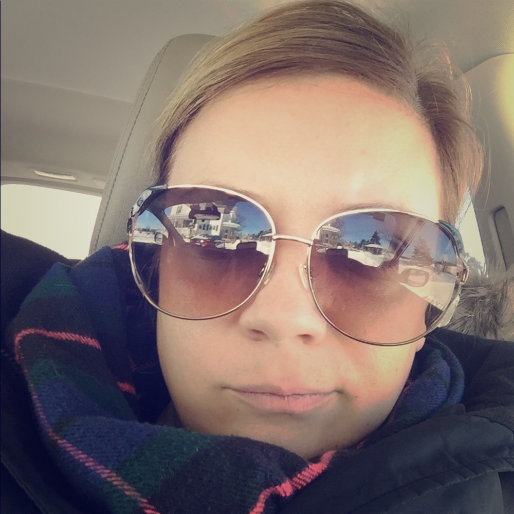 Meet your Posher, Kirsten